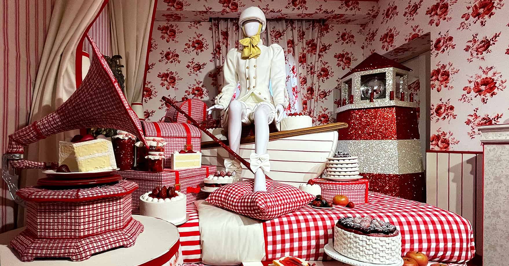 imperial-hotel-wonderland-first