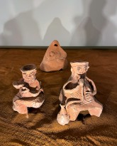 Нахум-Гутман-—-В-кафе-1970-е-терракота