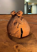 Нахум Гутман — Разговор глухих, 1969 (терракота)