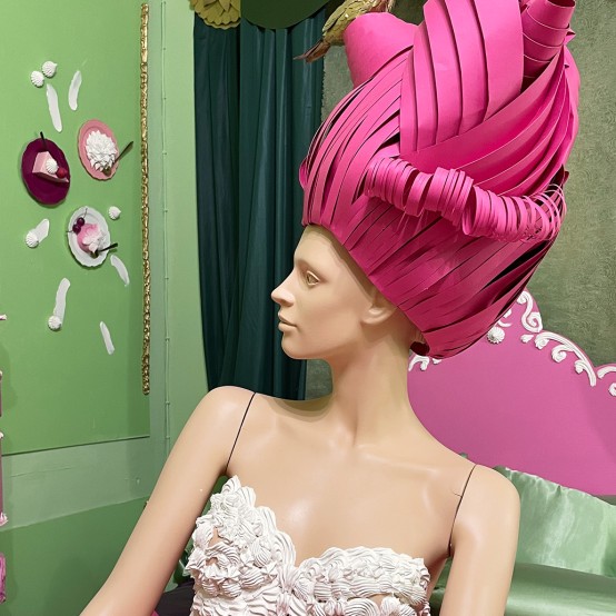 Комната 404. Мерав Пелег — 'Sweet dreams are made of this'