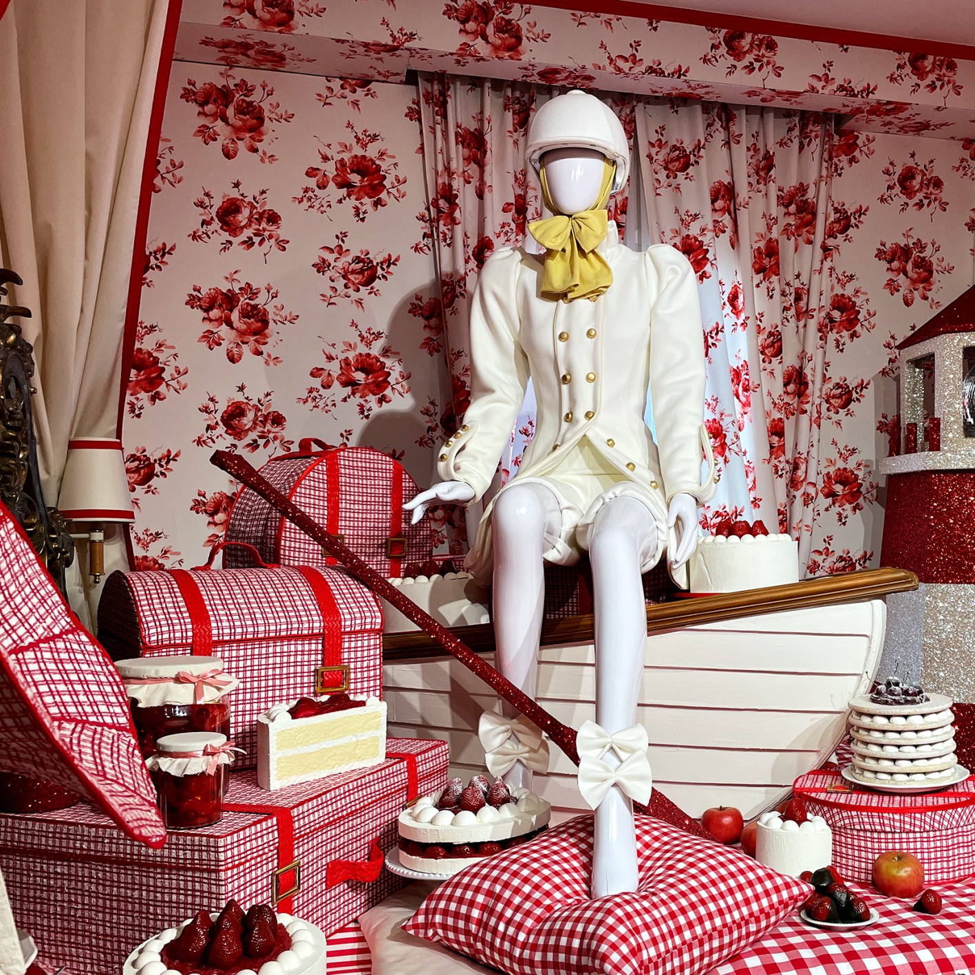 Комната 201. Хай Дорани — Гламурный пикник