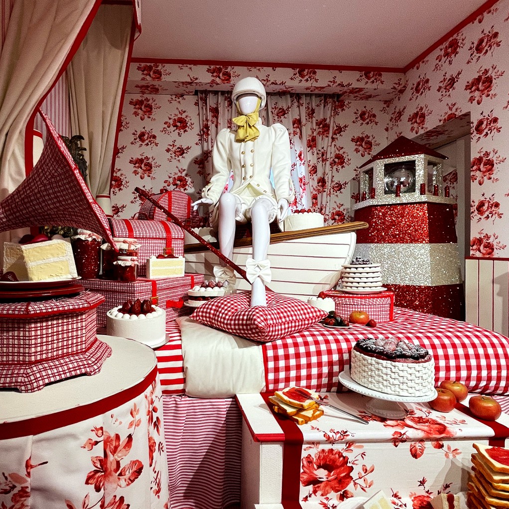 Комната-201.-Хай-Дорани-—-Гламурный-пикник-3