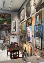 На выставке