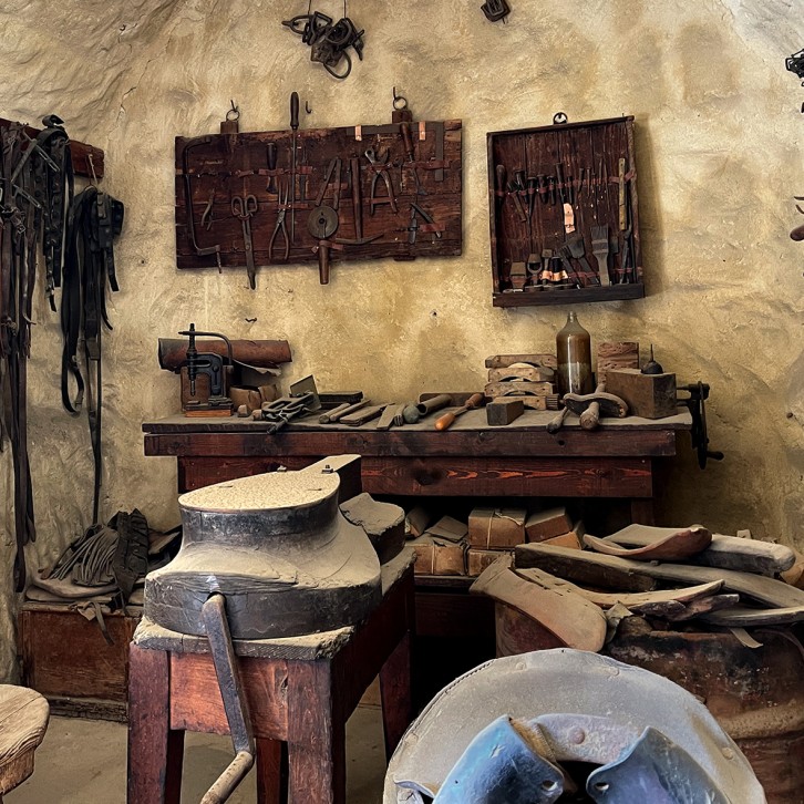 Шорная мастерская