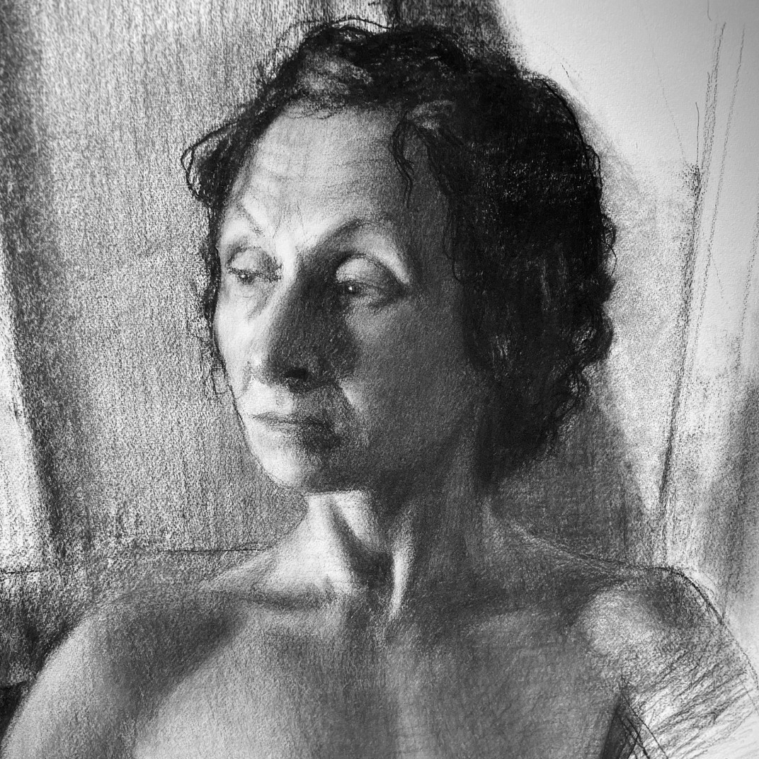 Ран Тененбаум — Наташа, 2024 (уголь, бумага) фрагмент