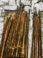 Андреа Стелла — Первое свидание, 2018 (гипсовый левкас, натуральные краски, суальное золото, картон, стекло, окисление) фрагмент