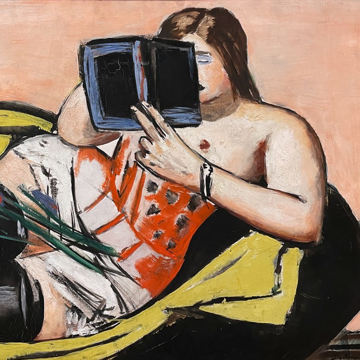 Макс Бекман — Лежащая с книгой и ирисами, 1931 (холст, масло)