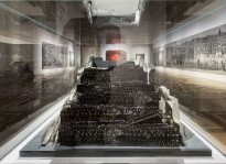 Чжан Хуань - Зал всех душ, 2019  (смешанная техника)