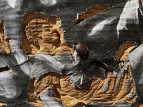 Чжань Хуань - Мой Зимний Дворец №8, 2019 (шелкография, резьба по деревянной двери) фрагмент