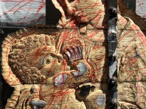 Чжань Хуань - Мой Зимний Дворец №1, 2019 (шелкография, резьба по деревянной двери) фрагмент