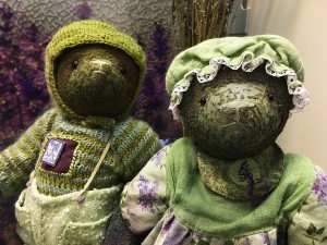 Текстильные мишки Любови Корниловой, 2018 (фрагмент 4)