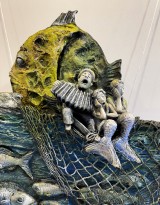 Виктория Корниецкая (Калининград) — Memento море (папье-маше, акрил, акварель, воск, дерево, проволока), фрагмент.