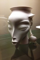 Даши Намдаков — Композиция чаепития, 2016 (фарфор — масса из Лиможа, Франция, ручное литье, обжиг), ракурс