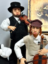 109 Елена Оскотская, Анатолий Зельберг (Израиль) — Еврейская мудрость. Клейзмеры (фрагмент) — Fun Art Gallery, Яффо, 2023