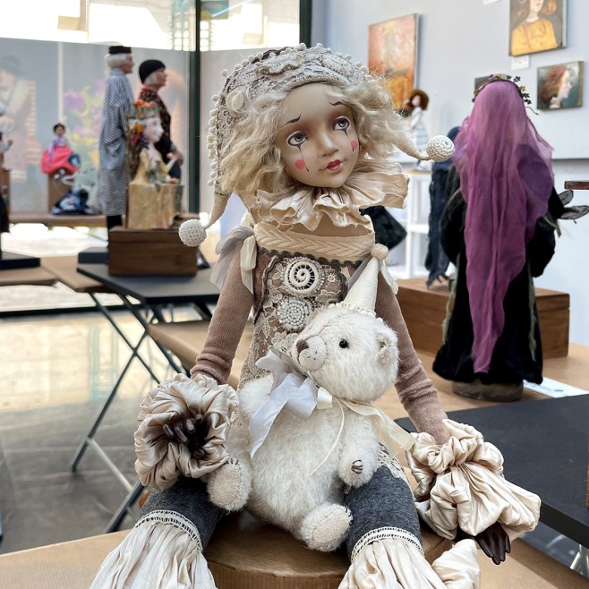 5 Люда Байдик (Израиль) — Лунная дева Fun Art Gallery, Яффо, 2023