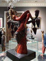 Роман Тыртов (Эрте) — Зной, 1988 (бронза, патинирование, эмаль, золочение, 85-375), ракурс.