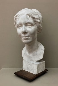 Жоржетт Агютт - Бюст молодой девушки