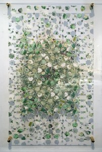 Мариам Аль Сумайт и Нуар Аль Мутлак - Организованный хаос II, (прозрачный акрил, банкноты), 2017