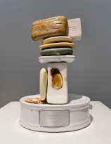 Семен Мотолянец — Нет ничего ненадежнее вечности, 2018 (керамика, металл)