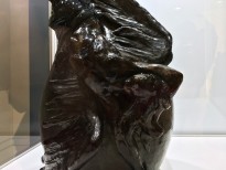 В. А. Серов - Ваза 'Летящий Демон', начало 1900-х гг., Абрамцево (майолика, глазури, эмали), фрагмент