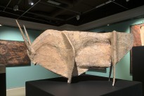 Юлия Тутатчикова - Бык №3, 2019 (папье-маше), вид с другой стороны