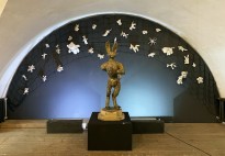 Петр Рейхет — Заяц I, 1999 (тонированный гипс)