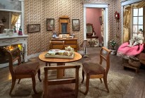 Гостиная в стиле немецкого бидермейера. Первая половина XIX в. (фрагмент).