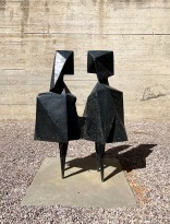 Линн Чедвик — Две фигуры, 1970 (бронза)