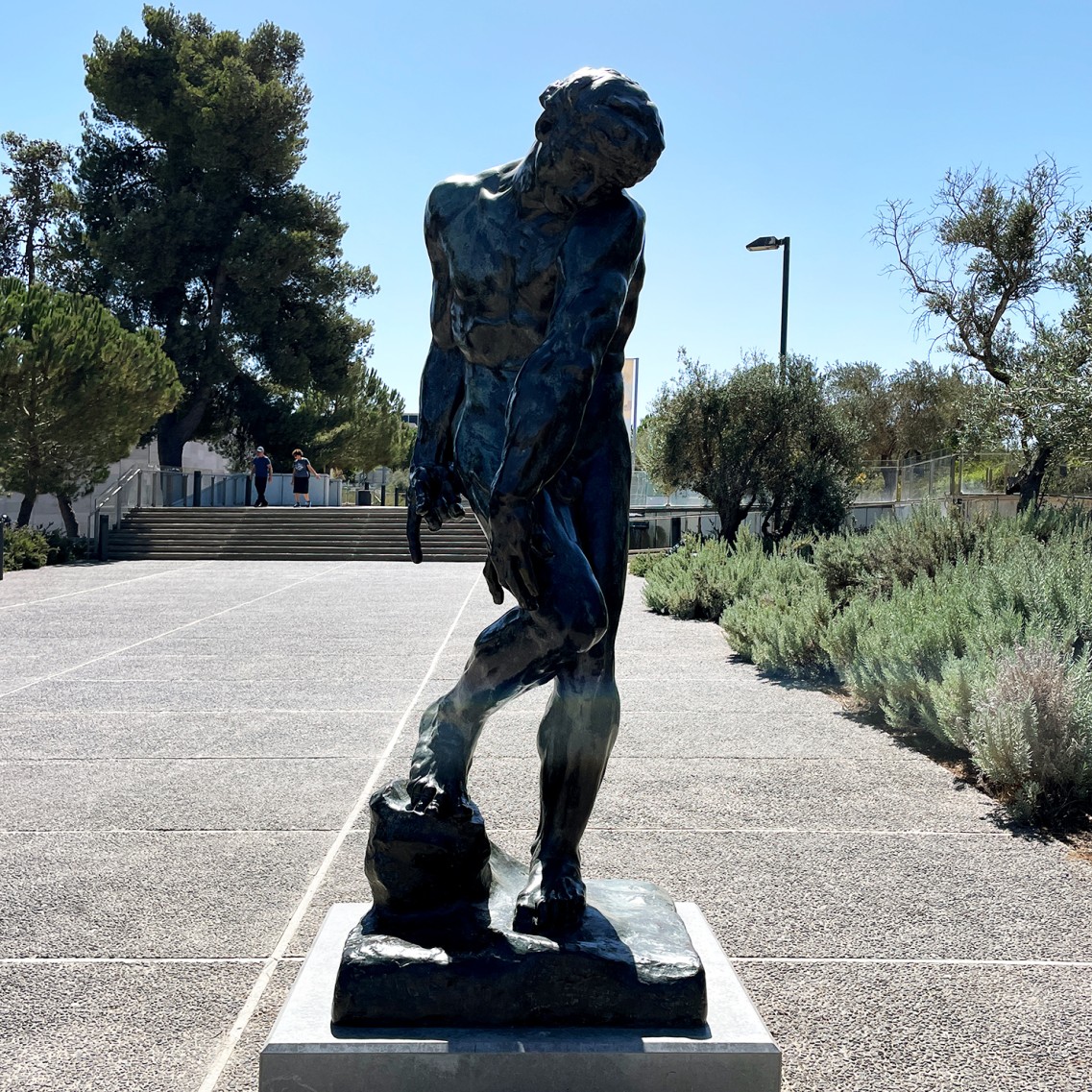 Огюст Роден — Адам, 1880 (бронза) вид спереди