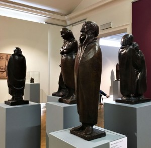 Эрнст Барлах — Смерть в жизни, бронза, 1926