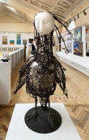 Антонина Фатхуллина — Птица Сирин, 2020 (металл, акрил, силикон)