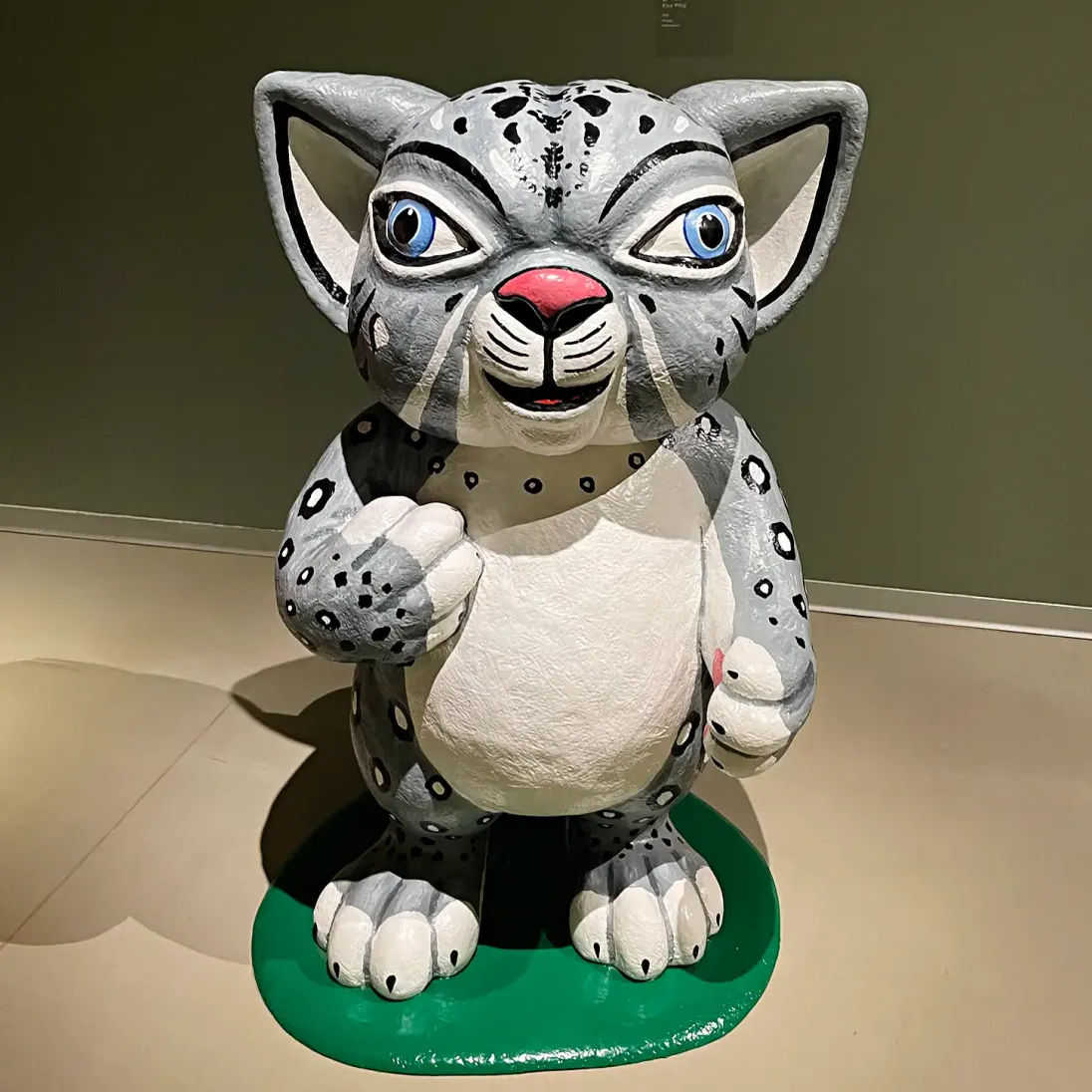 Игорь Васильев -- Кот 2, 2018 (стеклопластик)