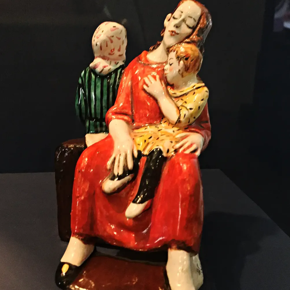 Наталия Савинова — Мелкая пластика, 2007-2010 (шамот, цветные глазури, надглазурная и подглазурная роспись)