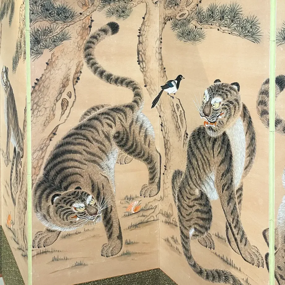Чи Минсон — Братство тигра 1, фрагмент 3, 2011 (Складная ширма из десяти секций, бумага ханджи, пигменты, тушь)