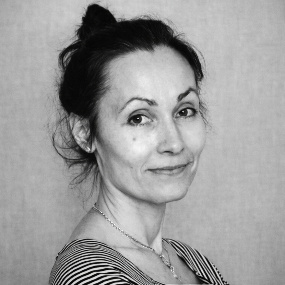 Юлия Непокрытая